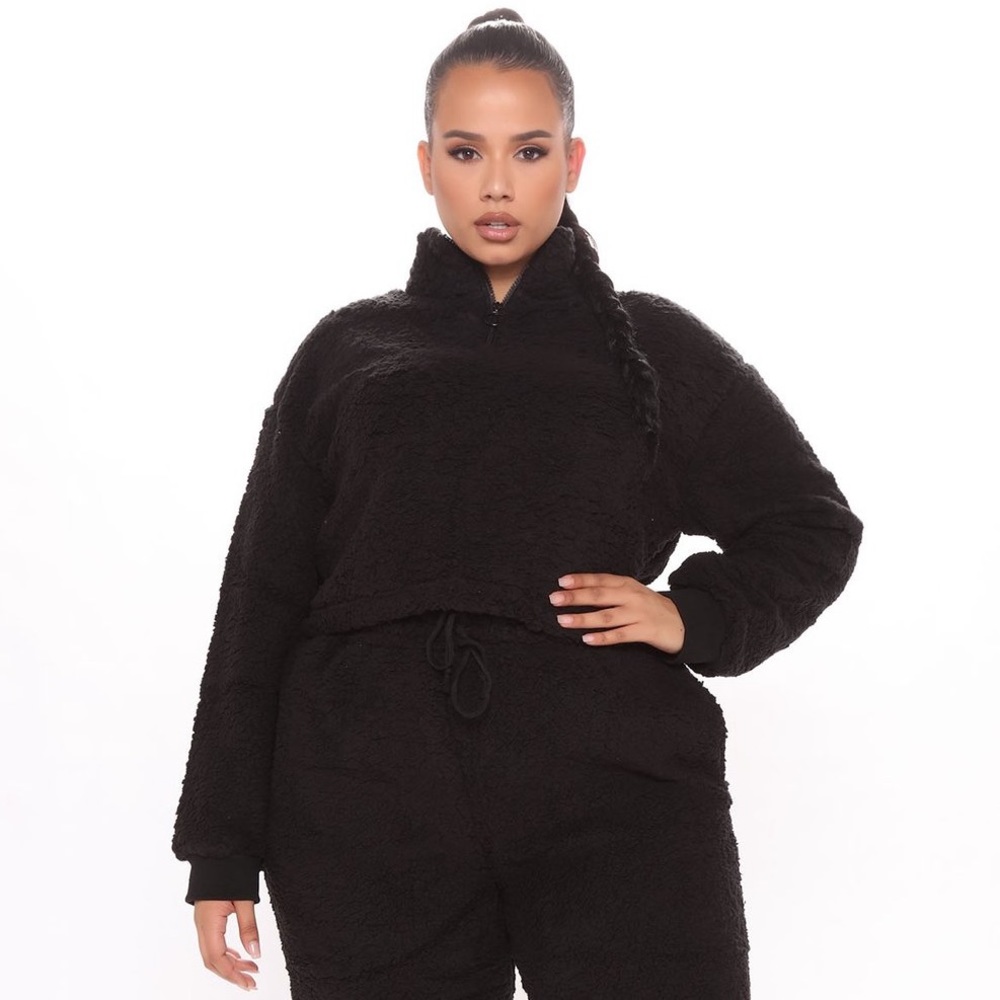 Fashion Nova Cropped Sweater
